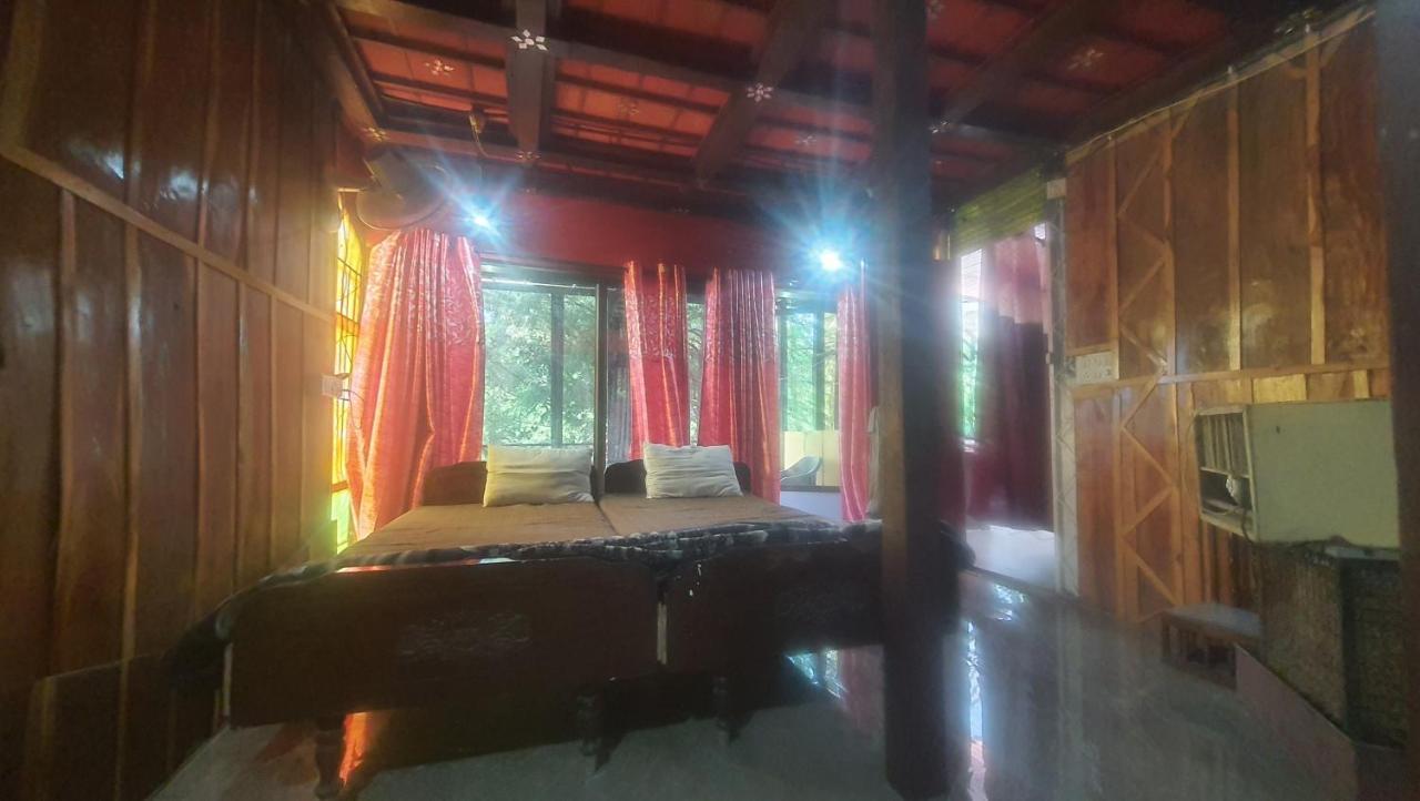 Amruta Homestays Chikhaldara Kültér fotó